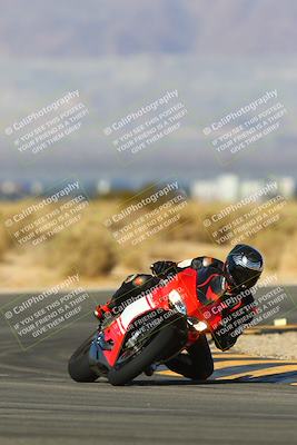 media/Jan-13-2024-SoCal Trackdays (Sat) [[9c032fe5aa]]/Turn 16 Set 2 (1120am)/